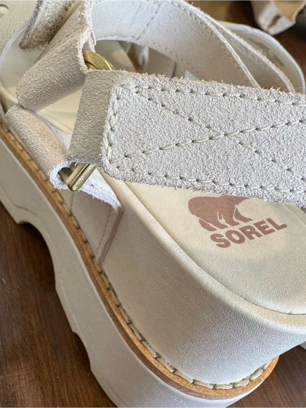 Sorel stylish cream